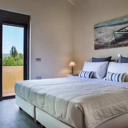 Profilios Villas Mantzavináta